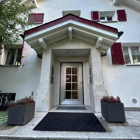 Sottotetto Grazioso St.moritz Appartamento